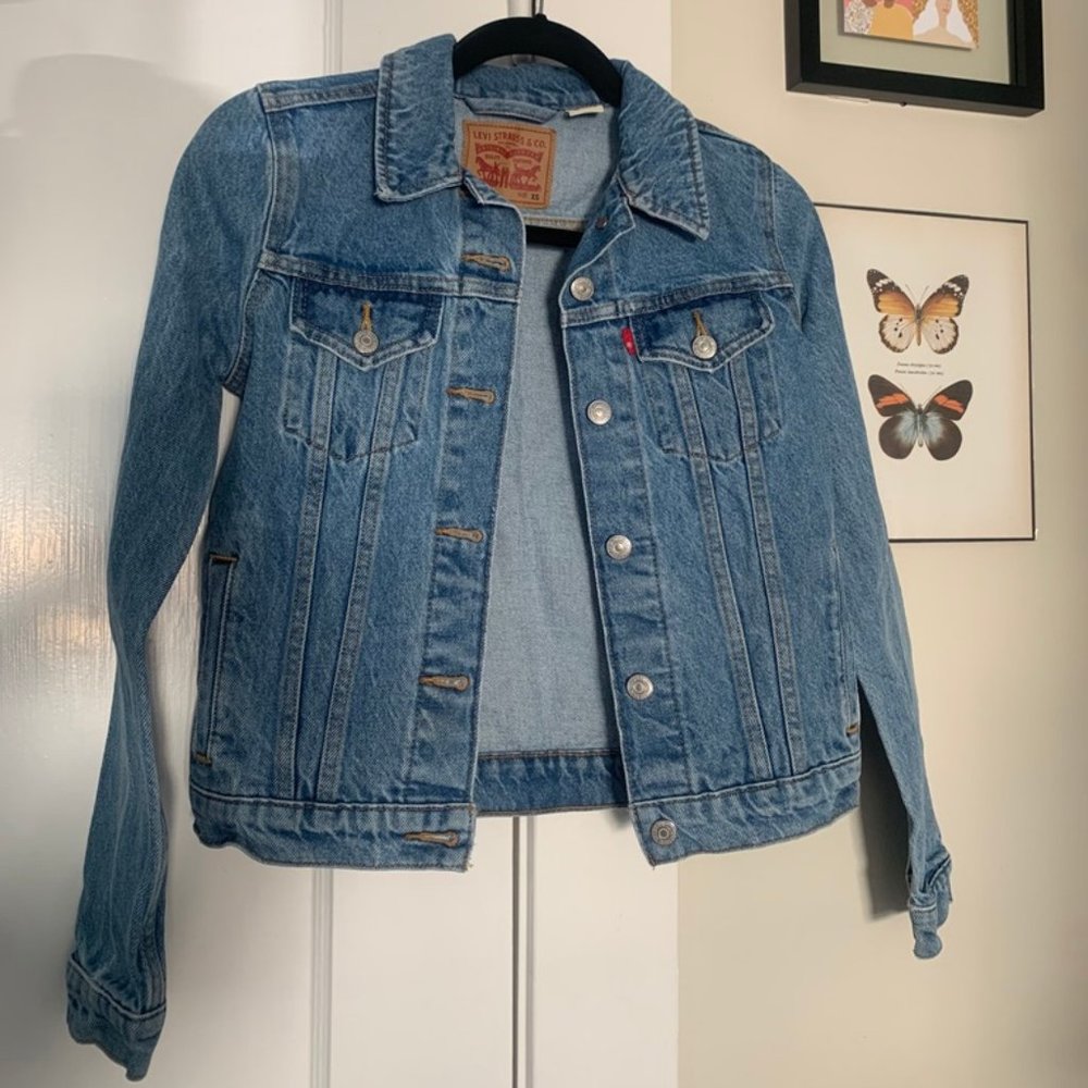 Levi's Original Trucker Jean Jacket Medium Wash XS